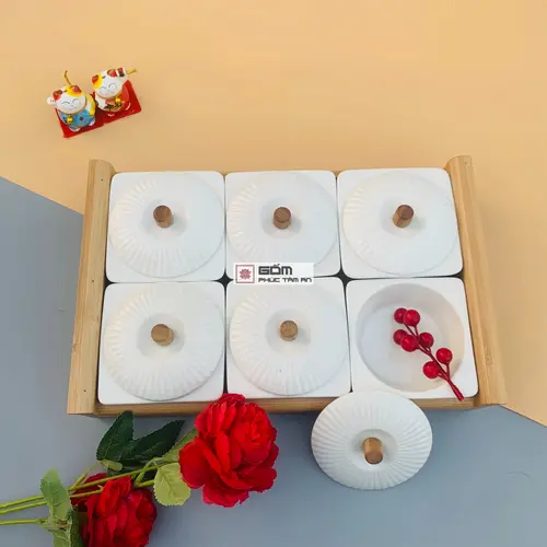 Khay mứt tết gốm sứ hình chữ nhật