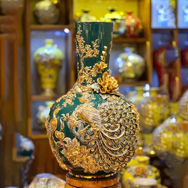 Bình củ tỏi công đào xanh vẽ vàng 24k gốm Bát Tràng